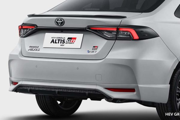 New Corolla Altis Hybrid EV GR-S